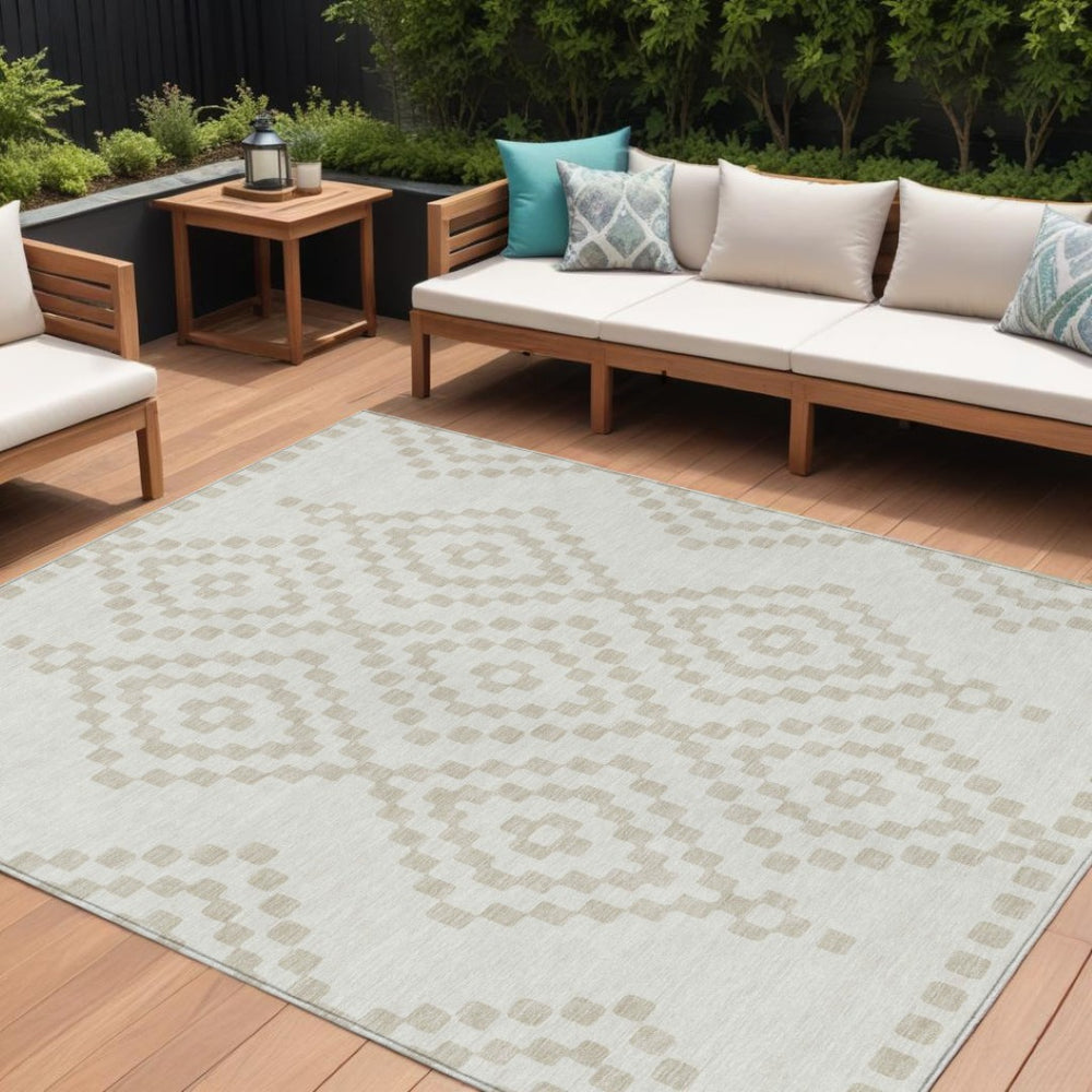 HomeRoots 9' Stylish Ivory and Beige Geometric Area Rug – Durable, Easy-Care Design for Indoor & Outdoor Use 9' X 12' 592633