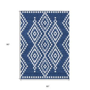 Homeroots 3' Artichoke Green Geometric Washable Indoor Outdoor Area Rug For Stylish Living Spaces & Patios 5' X 8' Polyester 592636