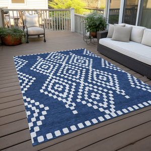 Homeroots 3' Artichoke Green Geometric Washable Indoor Outdoor Area Rug For Stylish Living Spaces & Patios 8' X 10' Polyester 592638