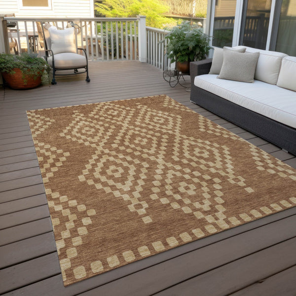 Homeroots 3' Artichoke Green Geometric Washable Indoor Outdoor Area Rug For Stylish Living Spaces & Patios 5' X 8' Polyester 592648