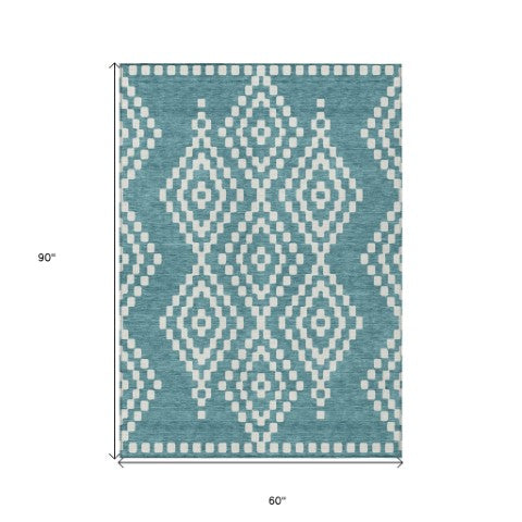 Homeroots 3' Artichoke Green Geometric Washable Indoor Outdoor Area Rug For Stylish Living Spaces & Patios 5' X 8' Polyester 592666