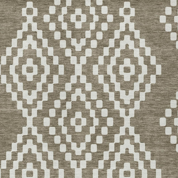 Homeroots 3' Artichoke Green Geometric Washable Indoor Outdoor Area Rug For Stylish Living Spaces & Patios 3' X 5' Polyester 592671