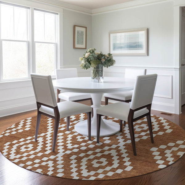 Homeroots 3' Artichoke Green Geometric Washable Indoor Outdoor Area Rug For Stylish Living Spaces & Patios 8' Round Polyester 592679