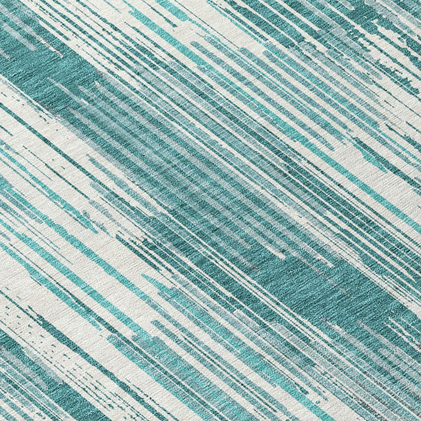 Homeroots 3' Artichoke Green And Ivory Striped Washable Area Rug For Indoor Or Outdoor Spaces, Durable Design 8' Round Polyester 593092