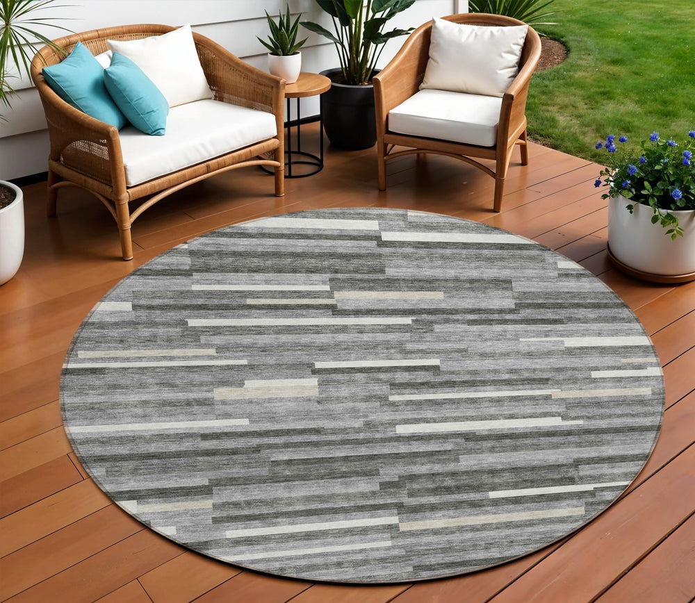 Homeroots 3' Brown And Ivory Striped Washable Area Rug - Stylish Comfort For Indoor And Outdoor Spaces 8' Round Polyester 593110