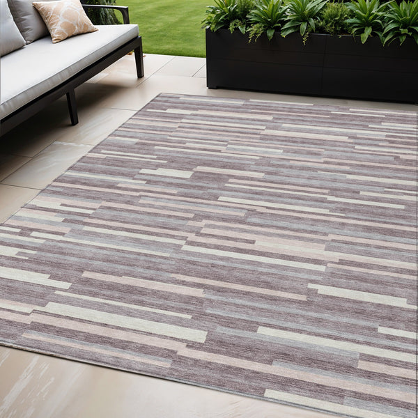 Homeroots 3' Brown And Ivory Striped Washable Area Rug - Stylish Comfort For Indoor And Outdoor Spaces 5' X 8' Polyester 593115
