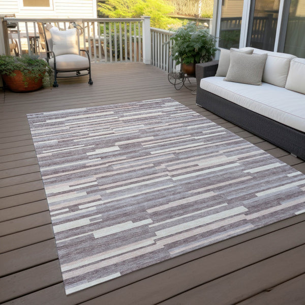Homeroots 3' Brown And Ivory Striped Washable Area Rug - Stylish Comfort For Indoor And Outdoor Spaces 5' X 8' Polyester 593115