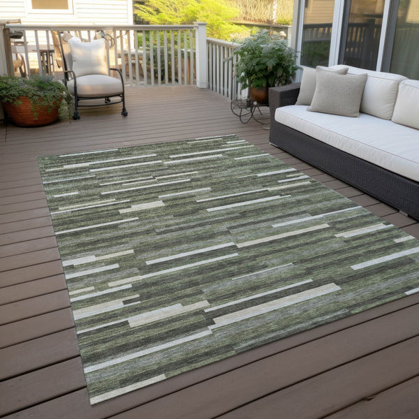 Homeroots 3' Brown And Ivory Striped Washable Area Rug - Stylish Comfort For Indoor And Outdoor Spaces 3' X 5' Polyester 593126