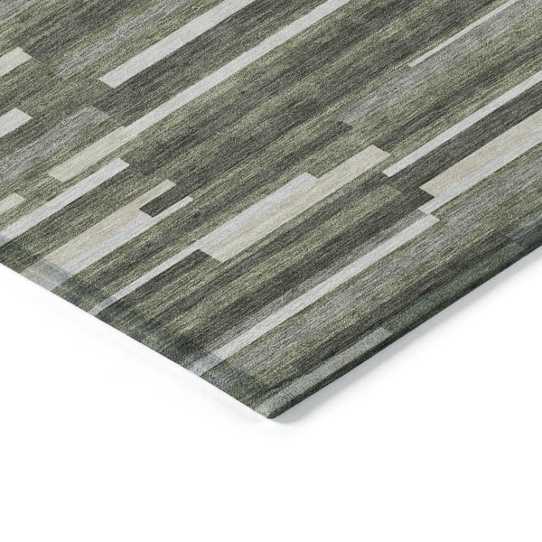 Homeroots 3' Brown And Ivory Striped Washable Area Rug - Stylish Comfort For Indoor And Outdoor Spaces 8' X 10' Polyester 593129