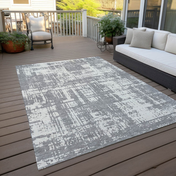 Homeroots 3' Aqua And Ivory Abstract Washable Area Rug For Indoor Outdoor Spaces - Durable And Stylish Design 5' X 8' Polyester 593199