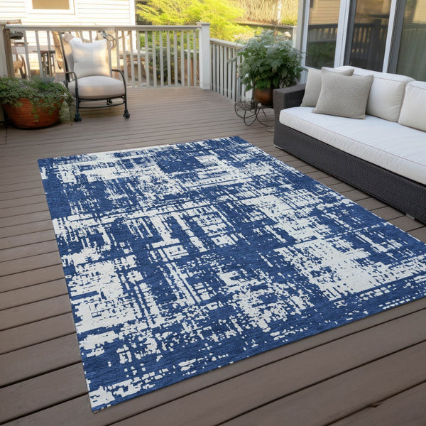 Homeroots 3' Aqua And Ivory Abstract Washable Area Rug For Indoor Outdoor Spaces - Durable And Stylish Design 8' X 10' Polyester 593213