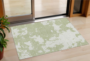 Homeroots 3' Artichoke Green Abstract Washable Indoor Outdoor Area Rug - Stylish, Durable, And Easy To Clean 3' X 5' Polyester 593312