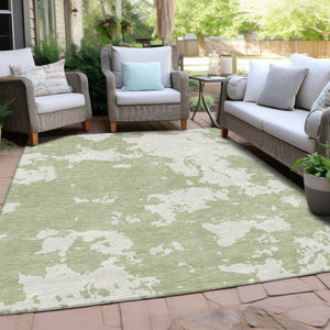 Homeroots 3' Artichoke Green Abstract Washable Indoor Outdoor Area Rug - Stylish, Durable, And Easy To Clean 3' X 5' Polyester 593312