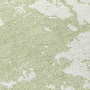 Homeroots 3' Artichoke Green Abstract Washable Indoor Outdoor Area Rug - Stylish, Durable, And Easy To Clean 8' Round Polyester 593314