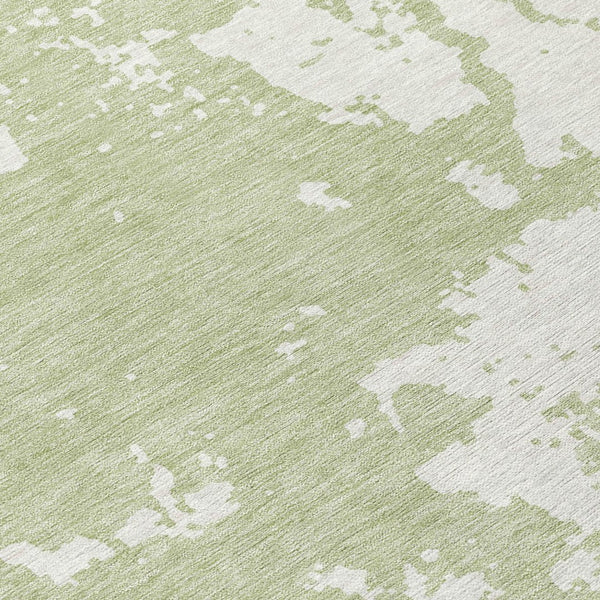 Homeroots 3' Artichoke Green Abstract Washable Indoor Outdoor Area Rug - Stylish, Durable, And Easy To Clean 8' Round Polyester 593314