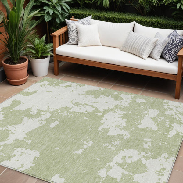 Homeroots 3' Artichoke Green Abstract Washable Indoor Outdoor Area Rug - Stylish, Durable, And Easy To Clean 9' X 12' Polyester 593316