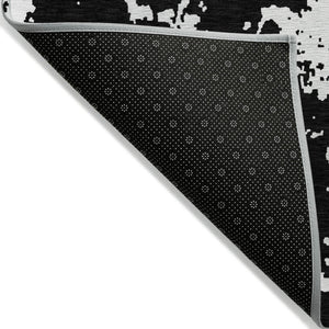 Homeroots 3' Artichoke Green Abstract Washable Indoor Outdoor Area Rug - Stylish, Durable, And Easy To Clean 3' X 5' Polyester 593324