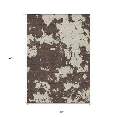 Homeroots 3' Artichoke Green Abstract Washable Indoor Outdoor Area Rug - Stylish, Durable, And Easy To Clean 5' X 8' Polyester 593331