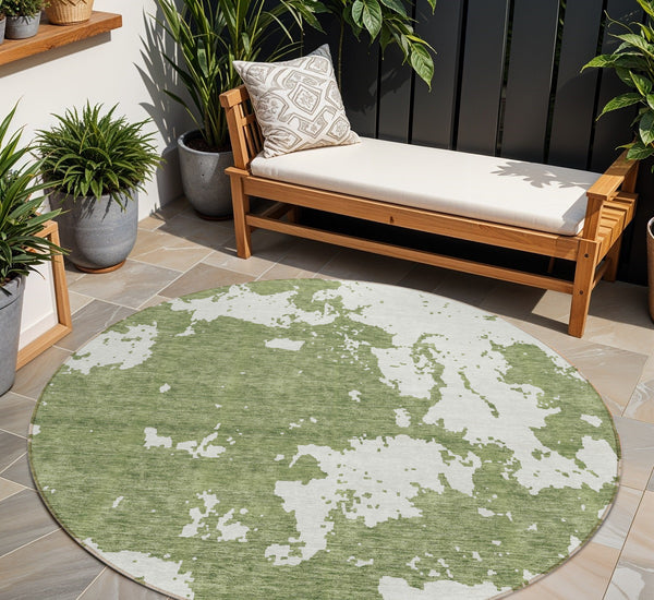 Homeroots 3' Artichoke Green Abstract Washable Indoor Outdoor Area Rug - Stylish, Durable, And Easy To Clean 8' Round Polyester 593338
