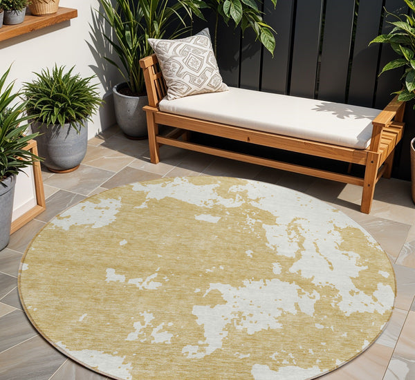 Homeroots 3' Artichoke Green Abstract Washable Indoor Outdoor Area Rug - Stylish, Durable, And Easy To Clean 8' Round Polyester 593344