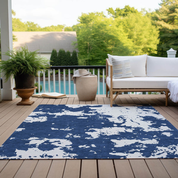 Homeroots 3' Artichoke Green Abstract Washable Indoor Outdoor Area Rug - Stylish, Durable, And Easy To Clean 9' X 12' Polyester 593364