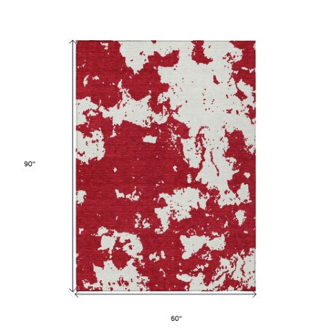 Homeroots 3' Artichoke Green Abstract Washable Indoor Outdoor Area Rug - Stylish, Durable, And Easy To Clean 5' X 8' Polyester 593373