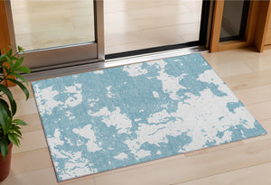 Homeroots 3' Artichoke Green Abstract Washable Indoor Outdoor Area Rug - Stylish, Durable, And Easy To Clean 3' X 5' Polyester 593378