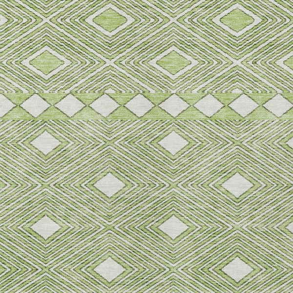 Homeroots 3' Artichoke Green Geometric Indoor Outdoor Area Rug - Durable, Washable, Stylish For Any Space 3' X 5' Polyester 593402