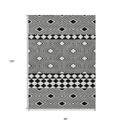 Homeroots 3' Artichoke Green Geometric Indoor Outdoor Area Rug - Durable, Washable, Stylish For Any Space 8' X 10' Polyester 593411