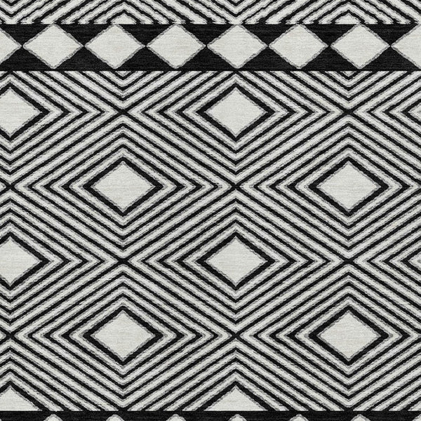 Homeroots 3' Artichoke Green Geometric Indoor Outdoor Area Rug - Durable, Washable, Stylish For Any Space 8' X 10' Polyester 593411