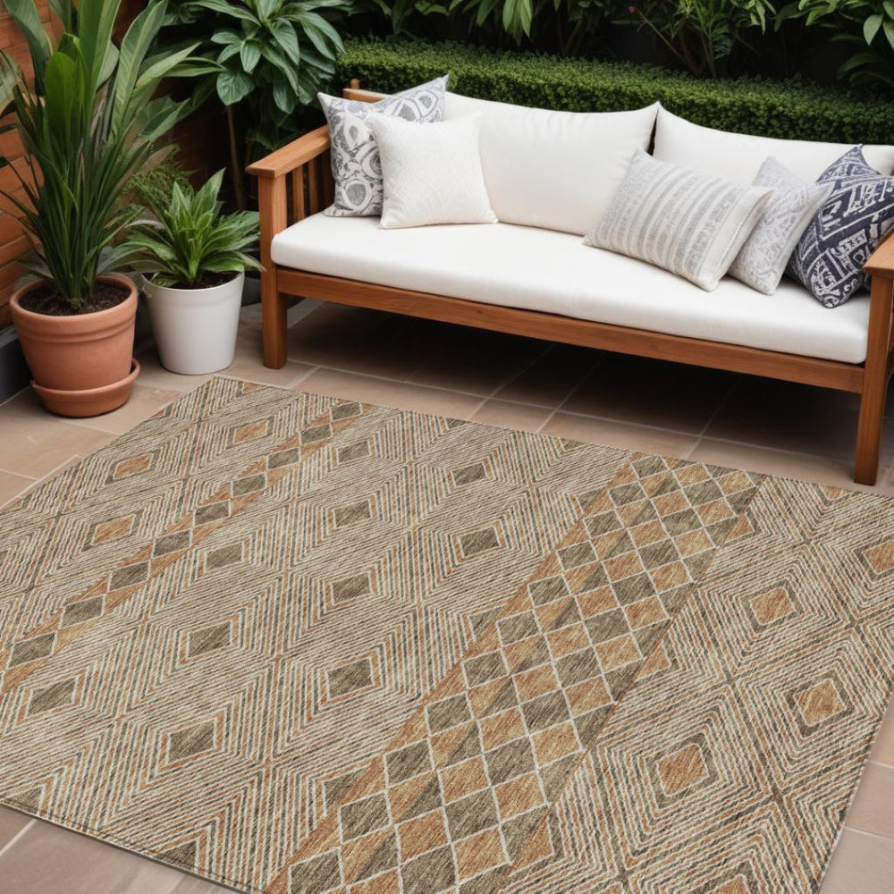 HomeRoots 9' Brown and Beige Geometric Indoor Outdoor Area Rug – Stylish, Washable, Durable, Easy Care Design 9' X 12' 593418