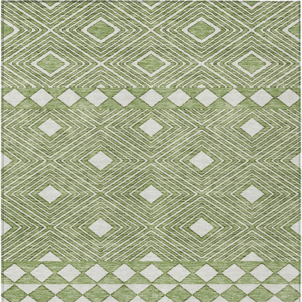 Homeroots 3' Artichoke Green Geometric Indoor Outdoor Area Rug - Durable, Washable, Stylish For Any Space 3' X 5' Polyester 593420