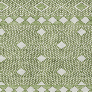 Homeroots 3' Artichoke Green Geometric Indoor Outdoor Area Rug - Durable, Washable, Stylish For Any Space 5' X 8' Polyester 593421