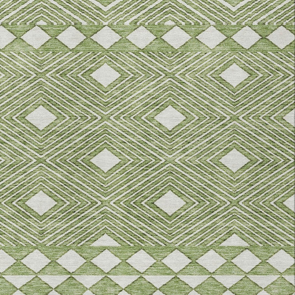 Homeroots 3' Artichoke Green Geometric Indoor Outdoor Area Rug - Durable, Washable, Stylish For Any Space 9' X 12' Polyester 593424