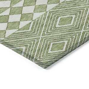 Homeroots 3' Artichoke Green Geometric Indoor Outdoor Area Rug - Durable, Washable, Stylish For Any Space 10' X 14' Polyester 593425