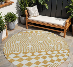 Homeroots 3' Artichoke Green Geometric Indoor Outdoor Area Rug - Durable, Washable, Stylish For Any Space 8' Round Polyester 593428