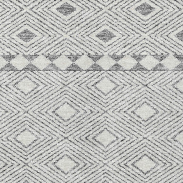 Homeroots 3' Artichoke Green Geometric Indoor Outdoor Area Rug - Durable, Washable, Stylish For Any Space 3' X 5' Polyester 593432