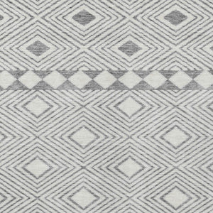 Homeroots 3' Artichoke Green Geometric Indoor Outdoor Area Rug - Durable, Washable, Stylish For Any Space 5' X 8' Polyester 593433