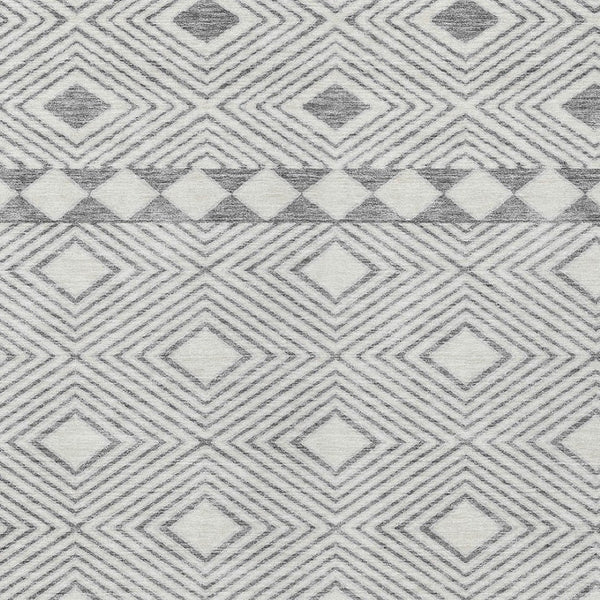 Homeroots 3' Artichoke Green Geometric Indoor Outdoor Area Rug - Durable, Washable, Stylish For Any Space 9' X 12' Polyester 593436