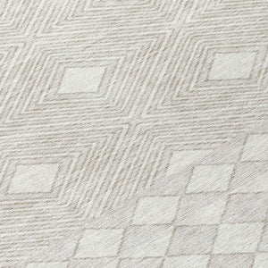 Homeroots 3' Artichoke Green Geometric Indoor Outdoor Area Rug - Durable, Washable, Stylish For Any Space 8' Round Polyester 593440