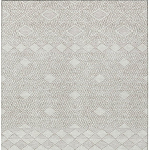 Homeroots 3' Artichoke Green Geometric Indoor Outdoor Area Rug - Durable, Washable, Stylish For Any Space 8' X 10' Polyester 593441