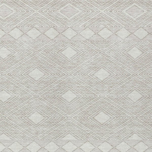 Homeroots 3' Artichoke Green Geometric Indoor Outdoor Area Rug - Durable, Washable, Stylish For Any Space 8' X 10' Polyester 593441