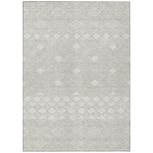 HomeRoots 9' Stylish Ivory and Gray Geometric Area Rug – Washable, Stain-Resistant for Indoor and Outdoor Use 9' X 12' 593442