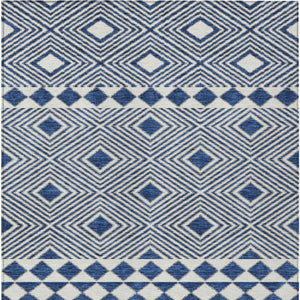 Homeroots 3' Artichoke Green Geometric Indoor Outdoor Area Rug - Durable, Washable, Stylish For Any Space 3' X 5' Polyester 593444