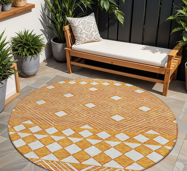 Homeroots 3' Artichoke Green Geometric Indoor Outdoor Area Rug - Durable, Washable, Stylish For Any Space 8' Round Polyester 593452