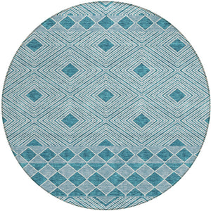Homeroots 3' Artichoke Green Geometric Indoor Outdoor Area Rug - Durable, Washable, Stylish For Any Space 8' Round Polyester 593458