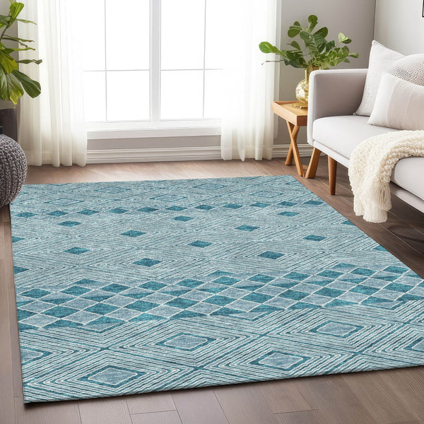 Homeroots 3' Artichoke Green Geometric Indoor Outdoor Area Rug - Durable, Washable, Stylish For Any Space 8' X 10' Polyester 593459