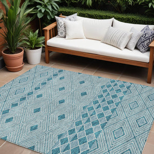 Homeroots 3' Artichoke Green Geometric Indoor Outdoor Area Rug - Durable, Washable, Stylish For Any Space 9' X 12' Polyester 593460