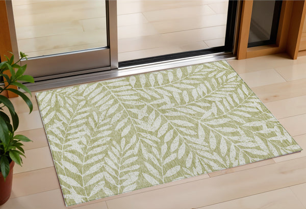 Homeroots 3' Artichoke Green And Ivory Floral Washable Area Rug For Indoor And Outdoor Spaces, Durable Design 3' X 5' Polyester 593468