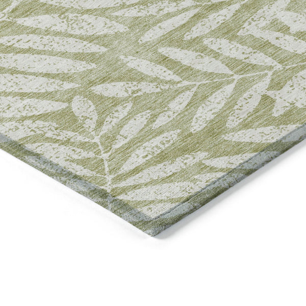 Homeroots 3' Artichoke Green And Ivory Floral Washable Area Rug For Indoor And Outdoor Spaces, Durable Design 9' X 12' Polyester 593472